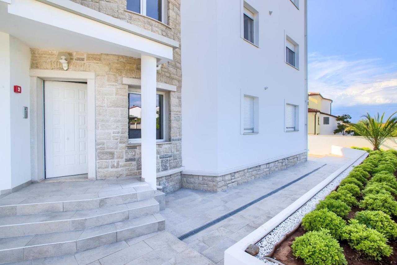 Ferienwohnung White House Štinjan Exterior foto